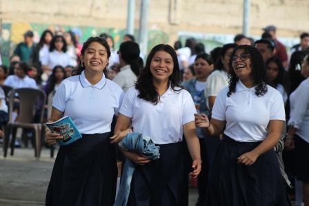 ¡Más y Más Victorias! Estudiantes de Nicaragua inician ciclo escolar 2026