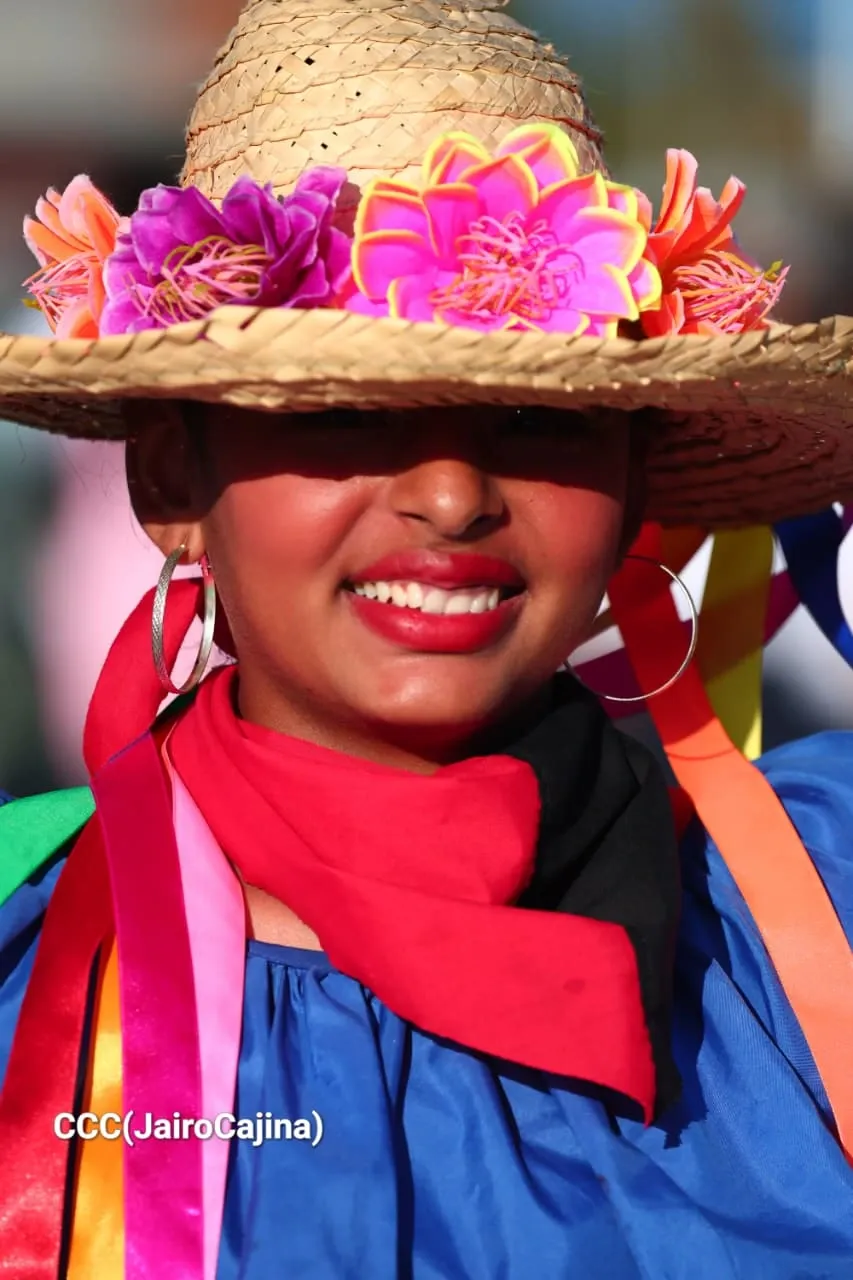 Entrega del Tramo Cuatro de la Pista Héroes de la Insurrección