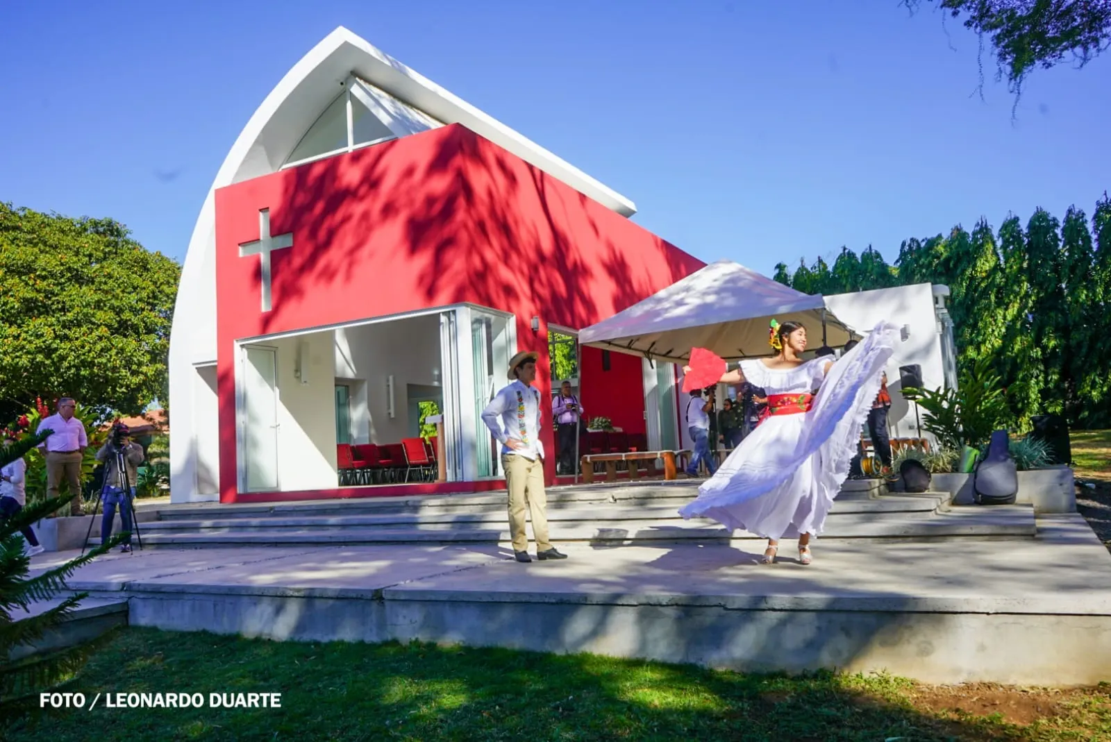 Universidades reciben a estudiantes de nuevo ingreso