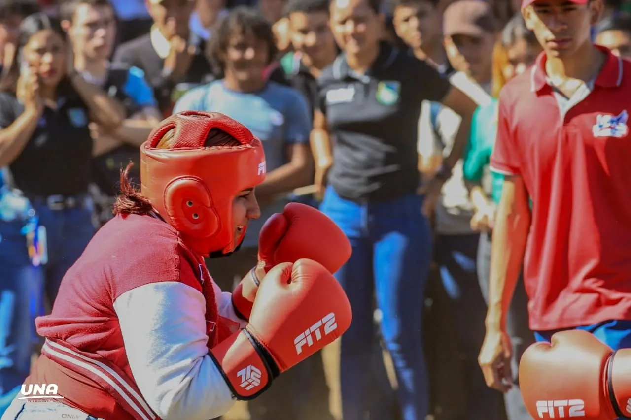 Universidades reciben a estudiantes de nuevo ingreso