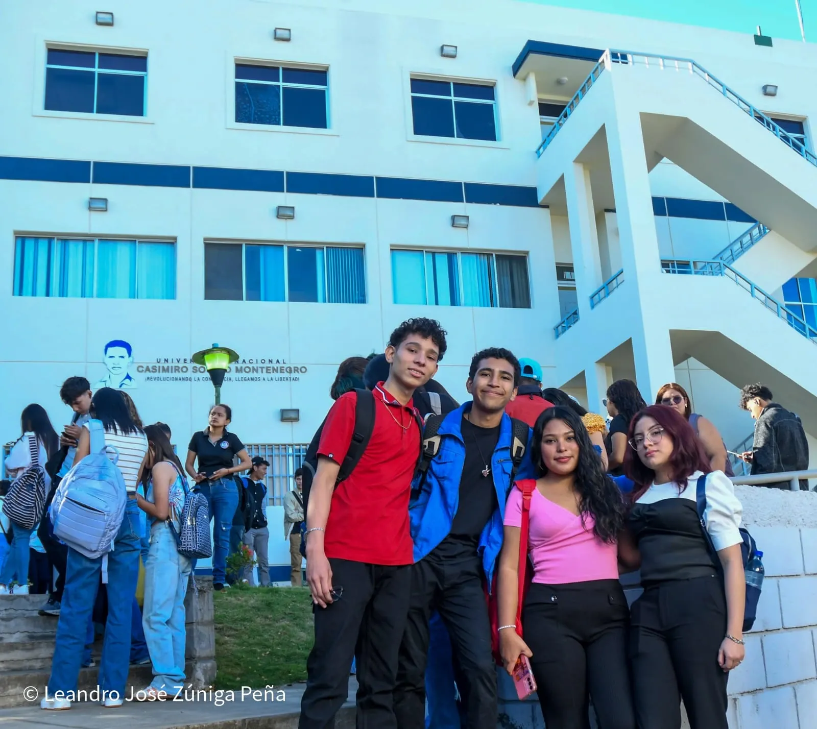 Universidades reciben a estudiantes de nuevo ingreso