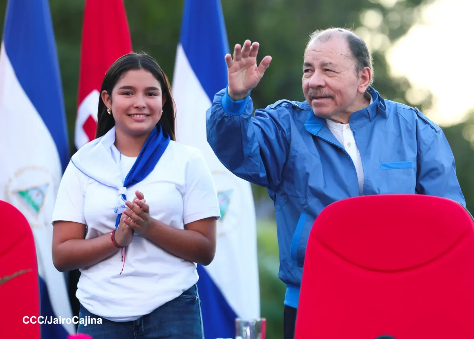 Entrega de primera Medalla de Reconciliación y Paz Cardenal Miguel Obando