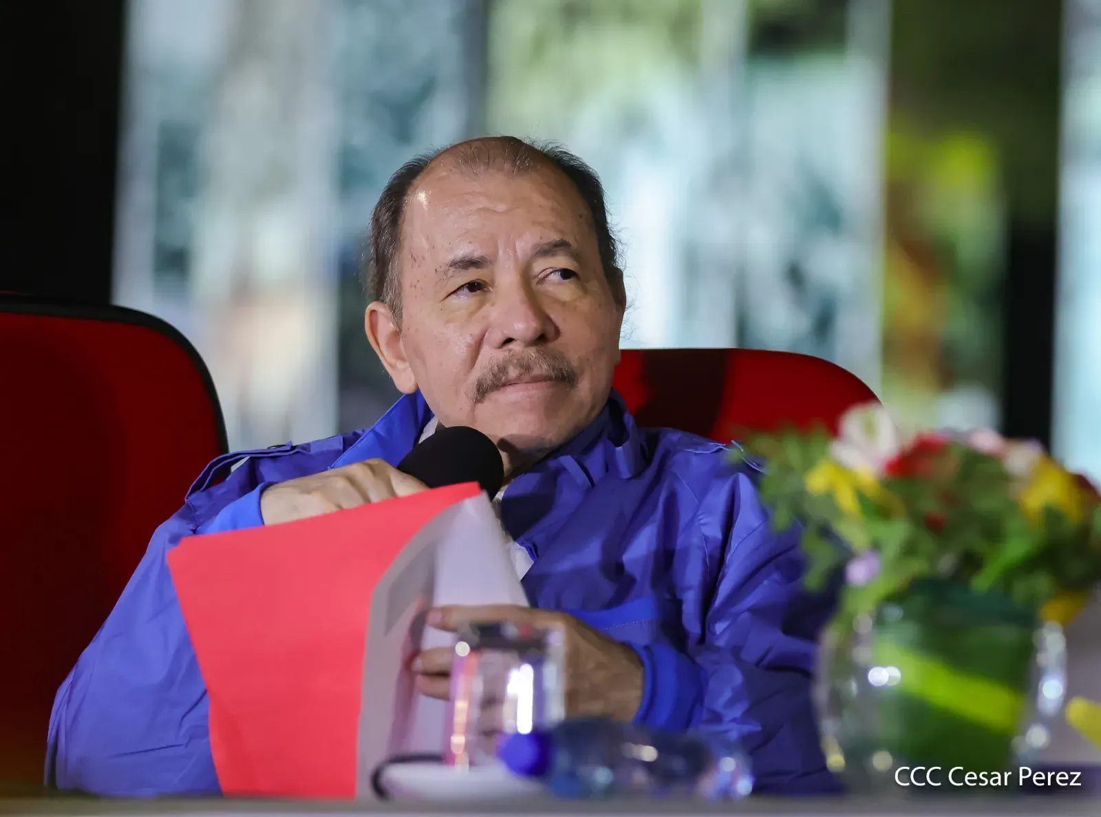 Entrega de primera Medalla de Reconciliación y Paz Cardenal Miguel Obando