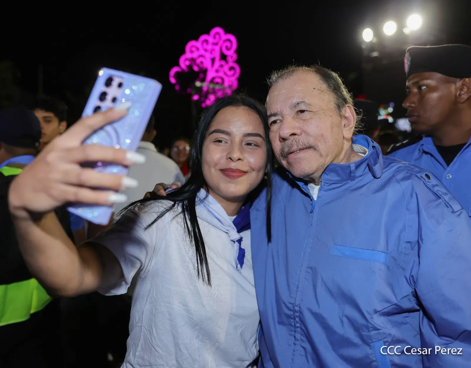 Entrega de primera Medalla de Reconciliación y Paz Cardenal Miguel Obando