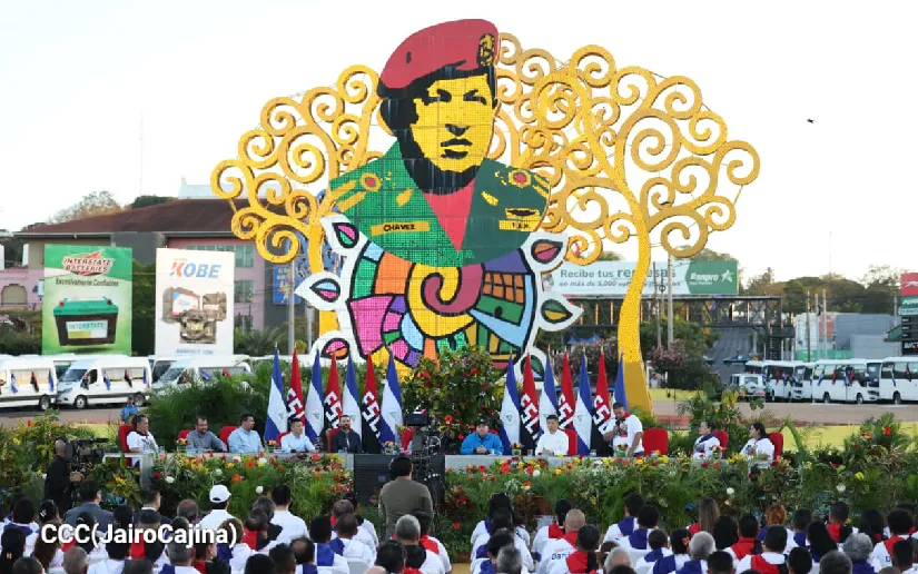 Cooperativas de Nicaragua reciben nuevas unidades de autobuses y microbuses de China