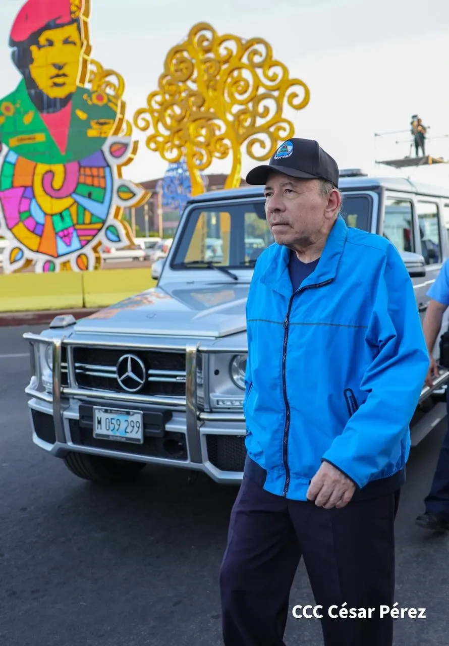 Cooperativas de Nicaragua reciben nuevas unidades de autobuses y microbuses de China