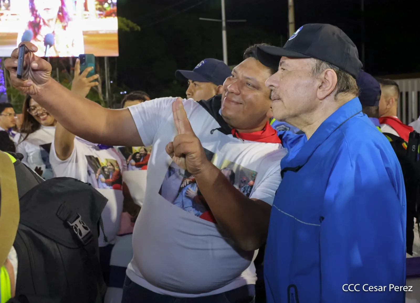 Cooperativas de Nicaragua reciben nuevas unidades de autobuses y microbuses de China