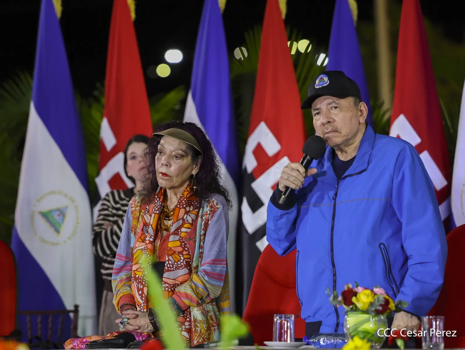 Cooperativas de Nicaragua reciben nuevas unidades de autobuses y microbuses de China