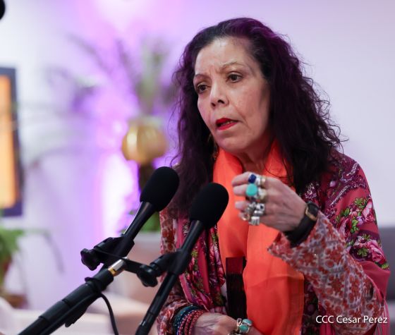 Entrega del Hospital Sandino Nuevo Amanecer en saludo al General de Hombres y Mujeres Libres