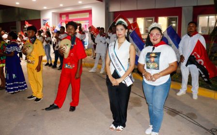 Entrega del Hospital Sandino Nuevo Amanecer en saludo al General de Hombres y Mujeres Libres