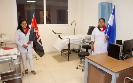 Entrega del Hospital Sandino Nuevo Amanecer en saludo al General de Hombres y Mujeres Libres