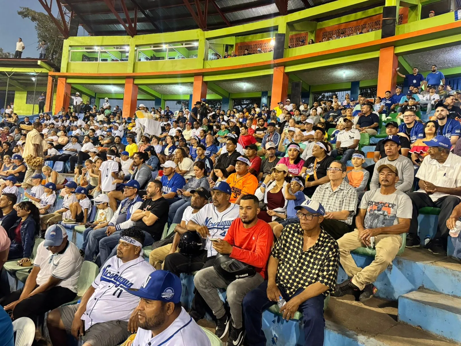 Estadio Yamil Ríos Ugarte recibe la intensidad del béisbol entre Nicaragua y Cuba
