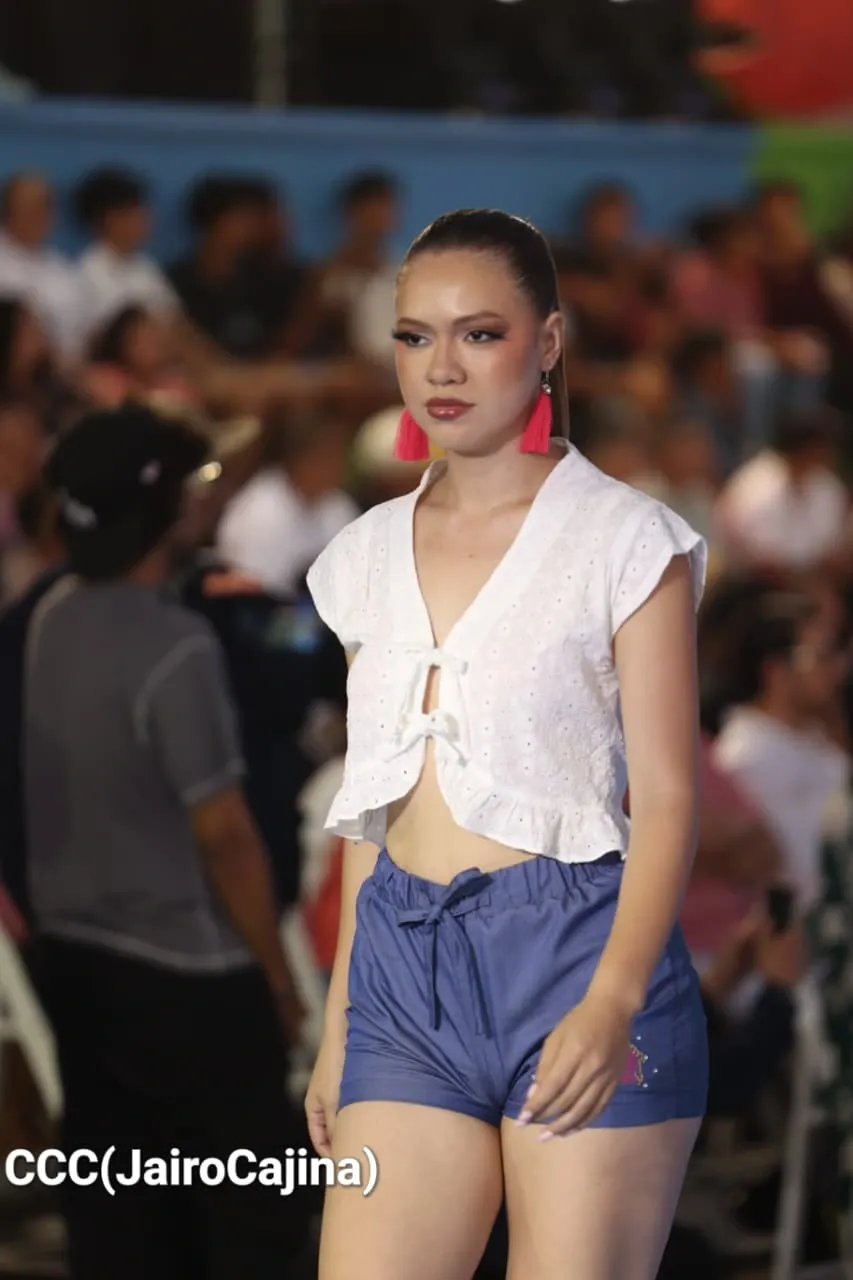 Pasarela de Nicaragua Diseña en Las Peñitas, León