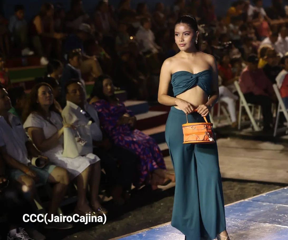 Pasarela de Nicaragua Diseña en Las Peñitas, León