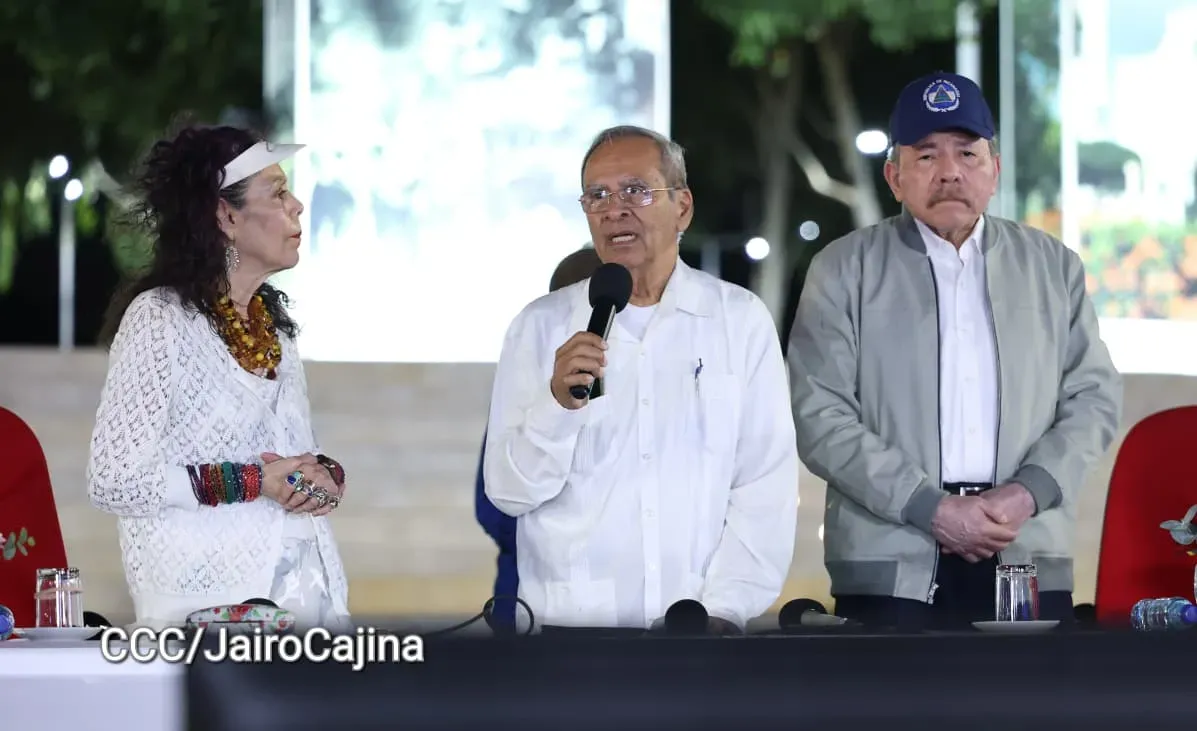 Acto central de celebración de Abril: Mes de la Paz