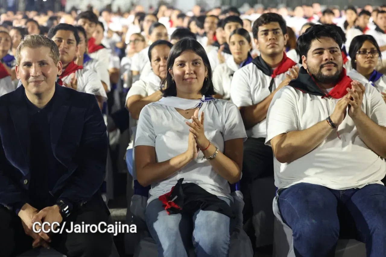 Acto central de celebración de Abril: Mes de la Paz
