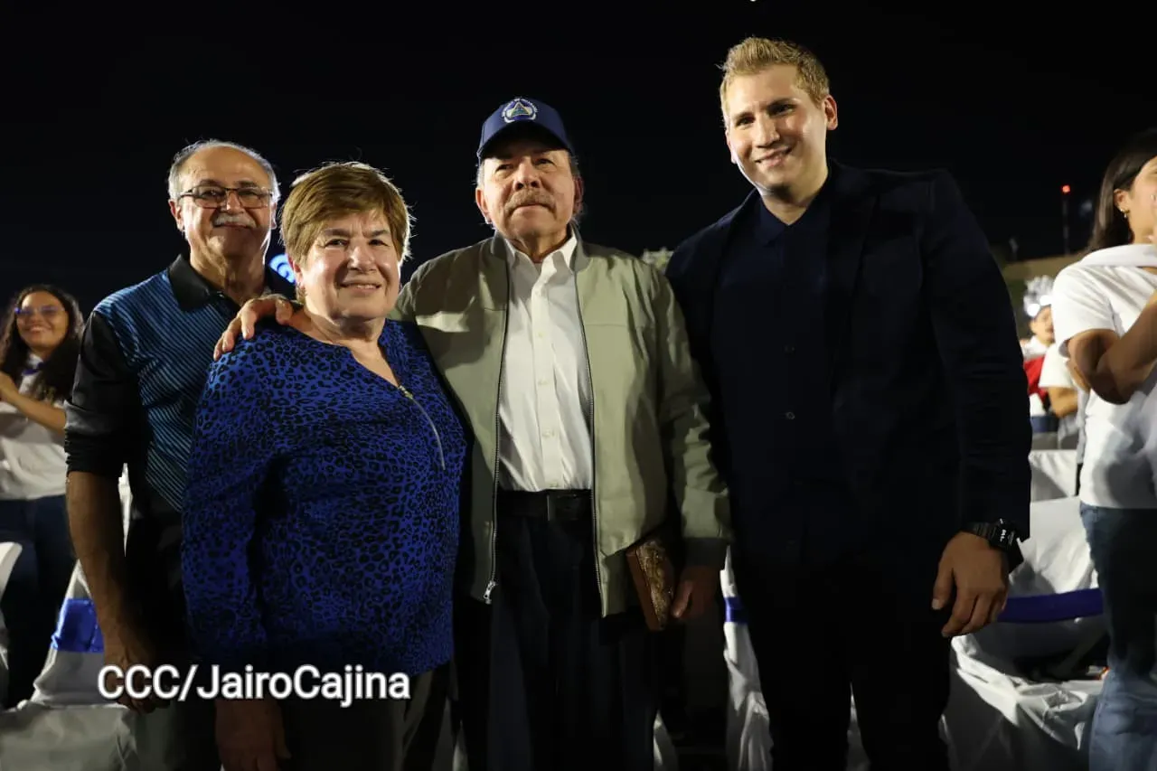 Acto central de celebración de Abril: Mes de la Paz