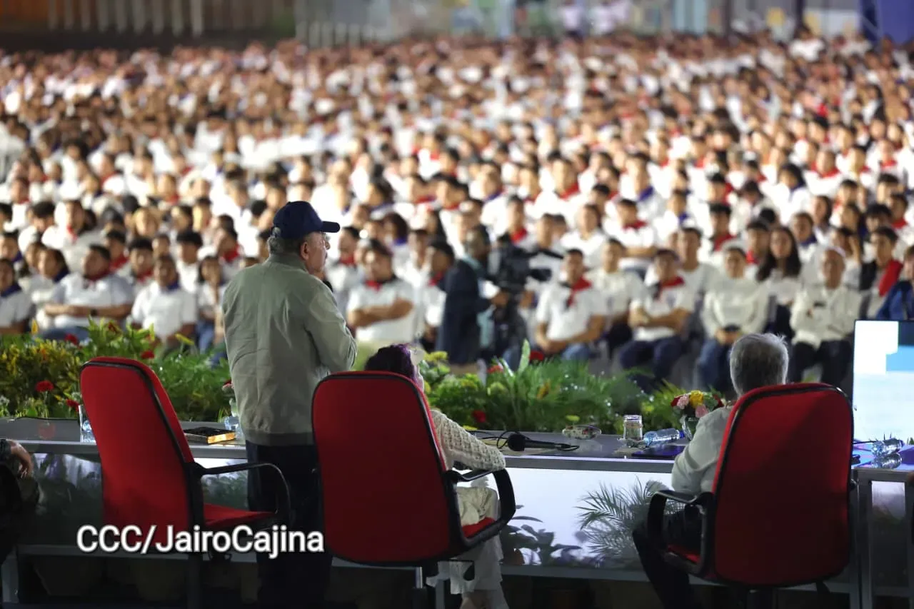 Acto central de celebración de Abril: Mes de la Paz