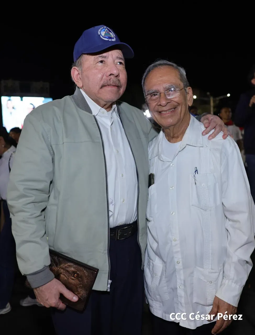 Acto central de celebración de Abril: Mes de la Paz