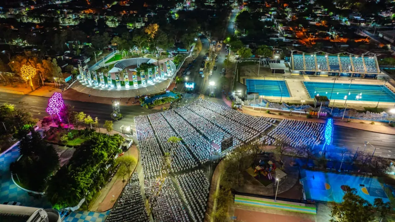 Acto central de celebración de Abril: Mes de la Paz
