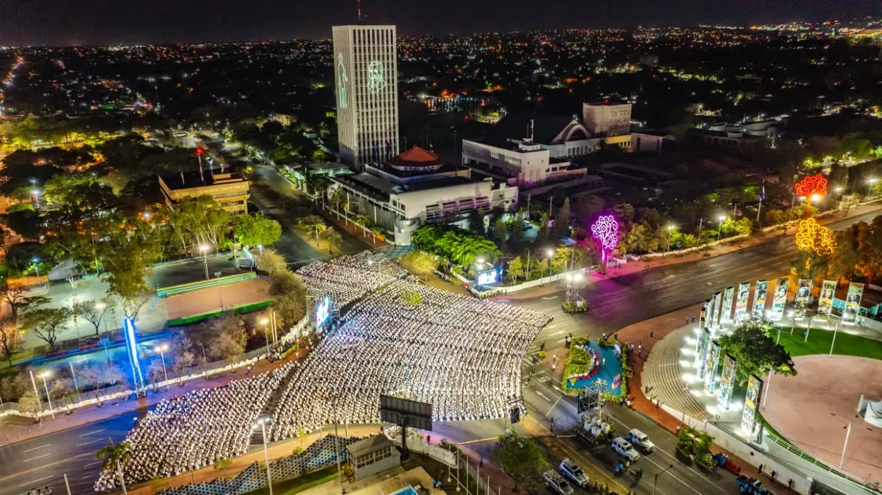 Acto central de celebración de Abril: Mes de la Paz