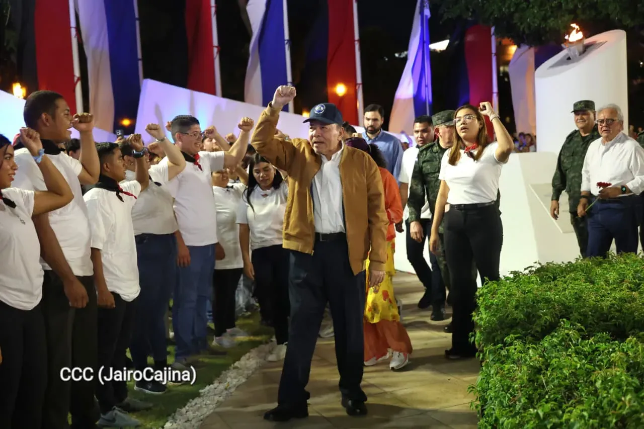 Acto en homenaje al 131.º aniversario del natalicio del General Augusto C. Sandino