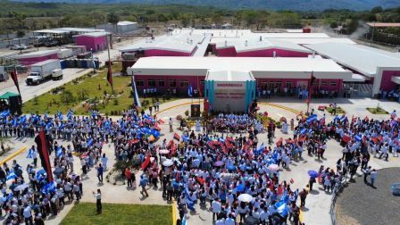 Inauguración del Hospital Pediátrico “Coro de Ángeles”