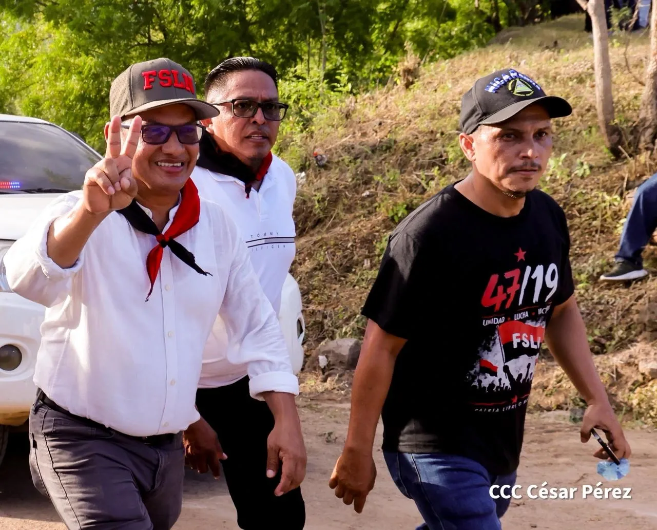 Multitudinaria caminata recuerda la histórica toma del Fortín de Acosasco en León