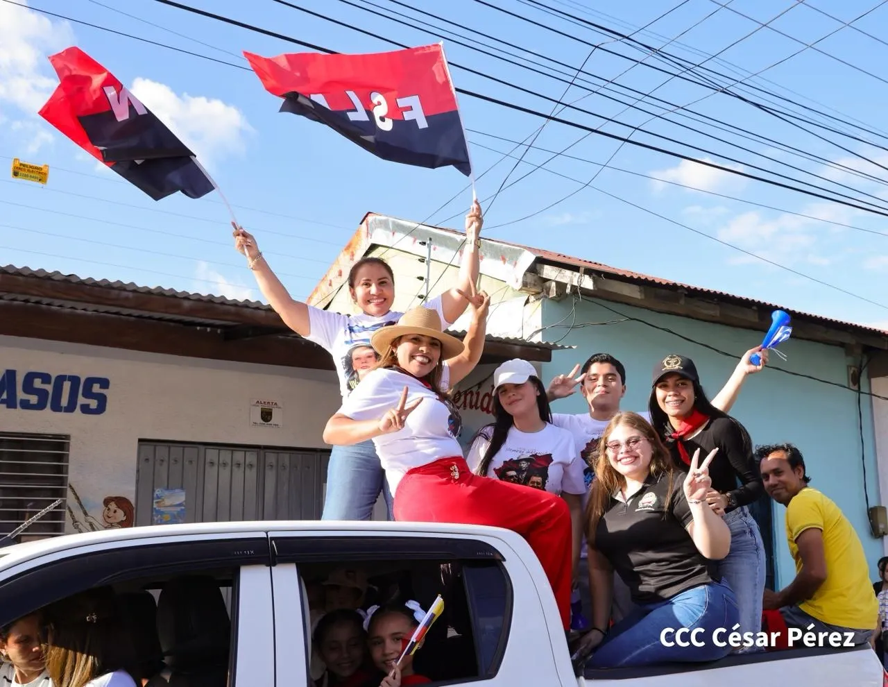 Multitudinaria caminata recuerda la histórica toma del Fortín de Acosasco en León