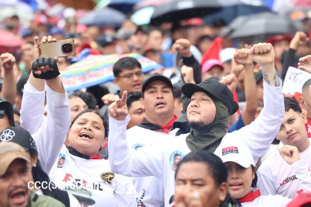 Militancia sandinista protagoniza caminata en homenaje al 47/19 en Managua
