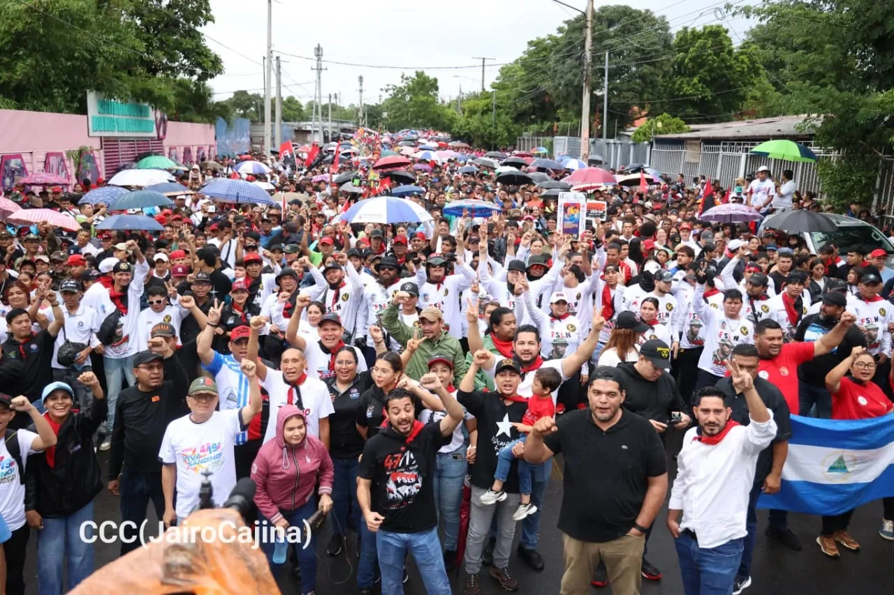 Militancia sandinista protagoniza caminata en homenaje al 47/19 en Managua