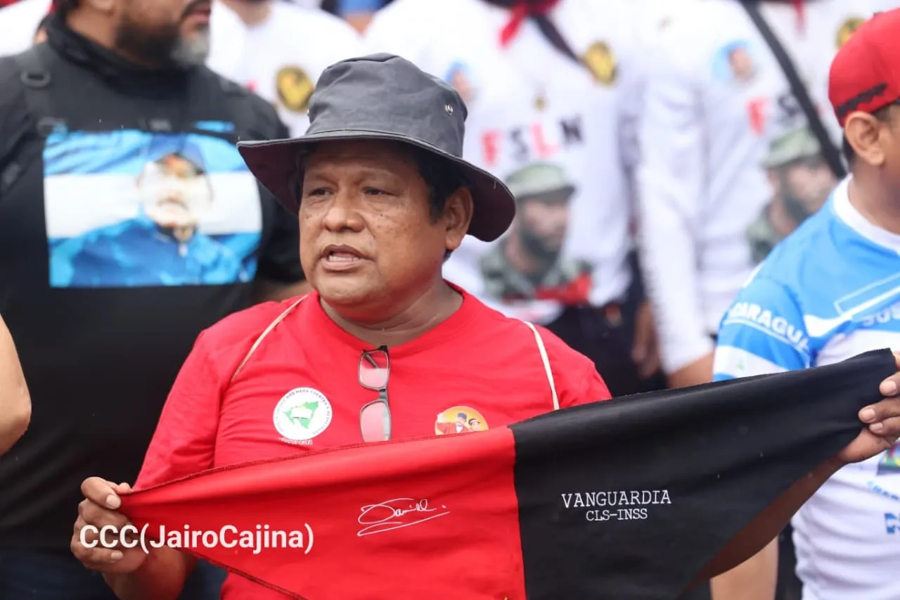 Militancia sandinista protagoniza caminata en homenaje al 47/19 en Managua
