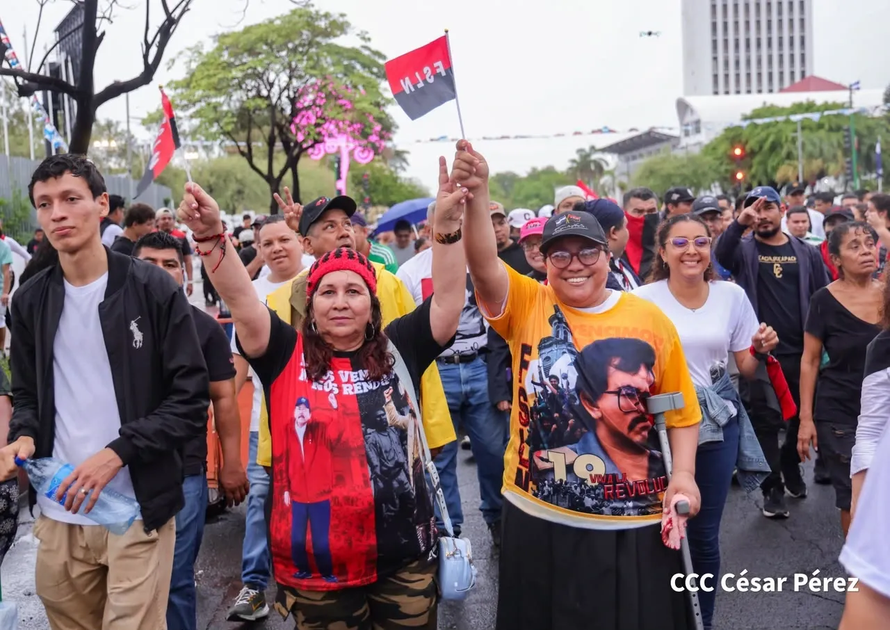 Militancia sandinista protagoniza caminata en homenaje al 47/19 en Managua