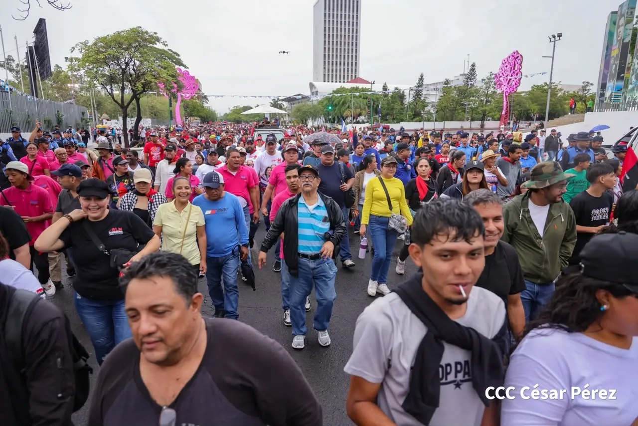 Militancia sandinista protagoniza caminata en homenaje al 47/19 en Managua