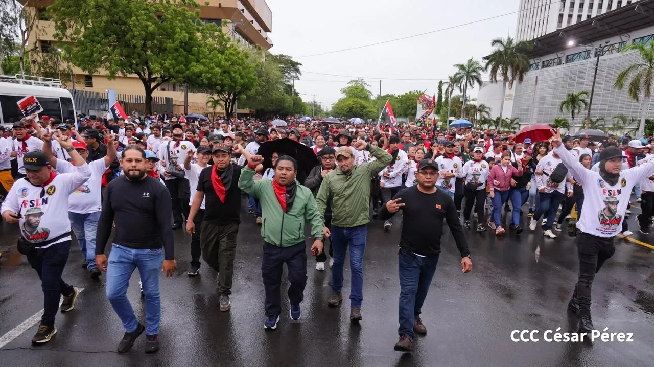 Militancia sandinista protagoniza caminata en homenaje al 47/19 en Managua