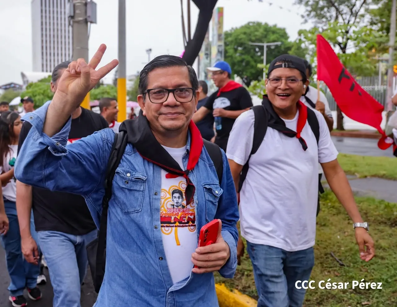 Militancia sandinista protagoniza caminata en homenaje al 47/19 en Managua