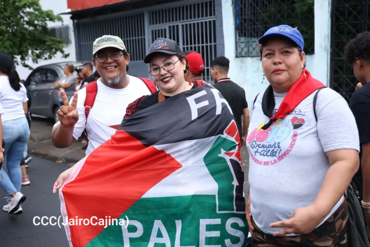 Militancia sandinista protagoniza caminata en homenaje al 47/19 en Managua