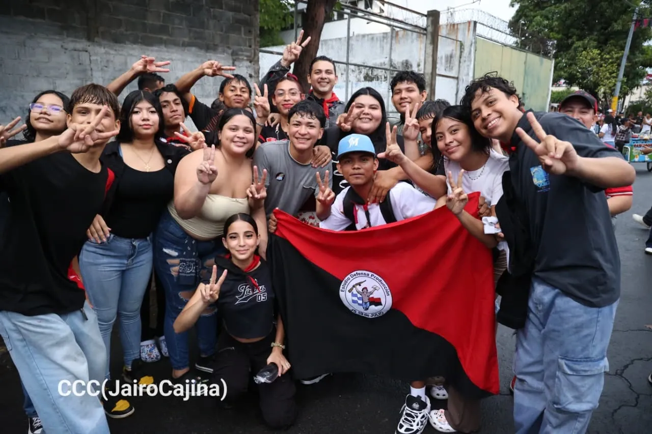 Militancia sandinista protagoniza caminata en homenaje al 47/19 en Managua