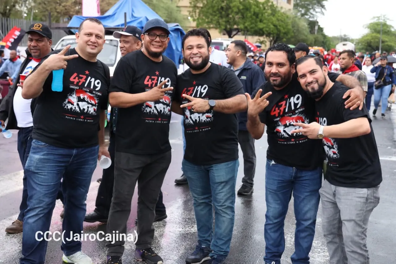 Militancia sandinista protagoniza caminata en homenaje al 47/19 en Managua