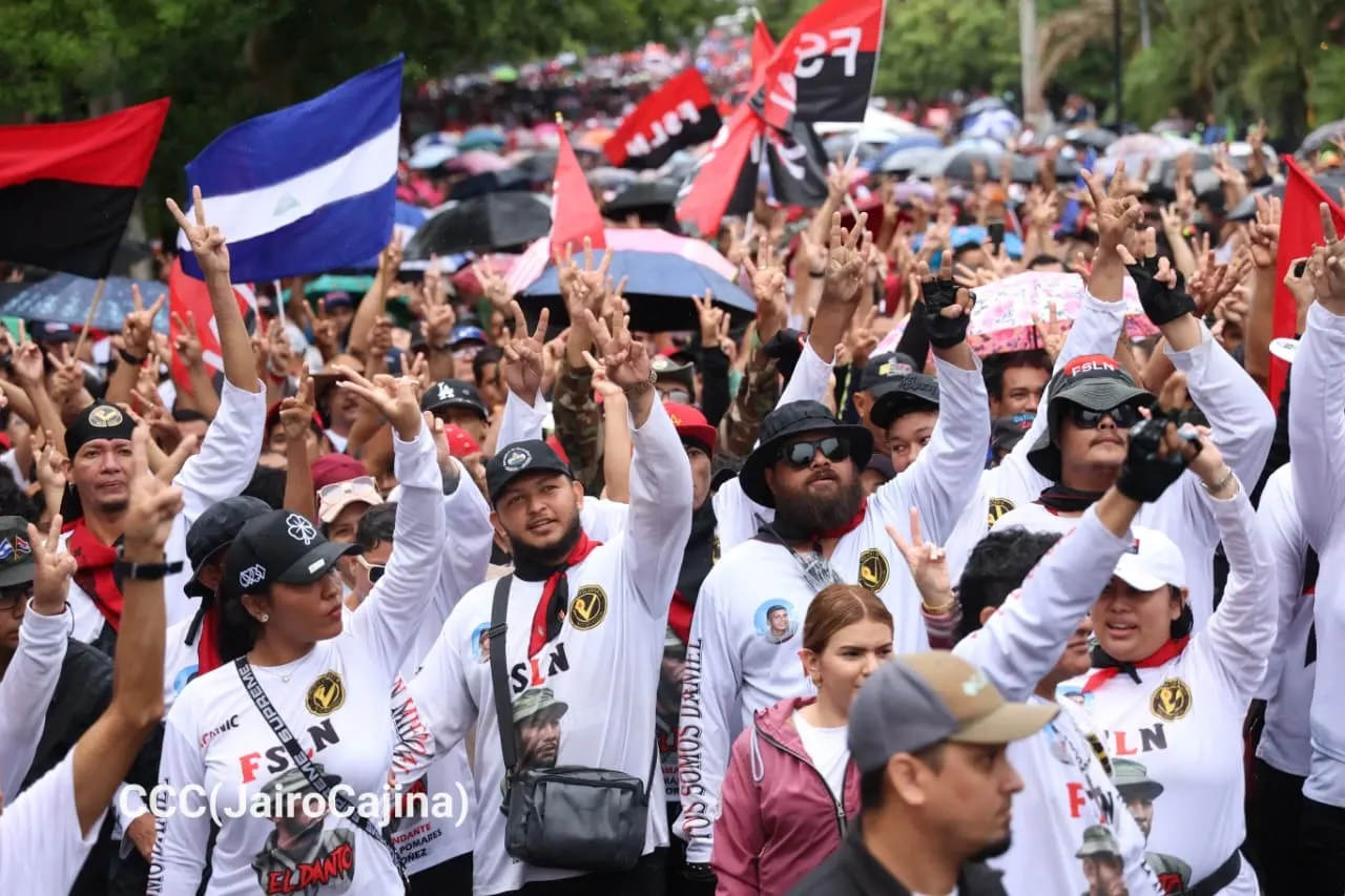 Militancia sandinista protagoniza caminata en homenaje al 47/19 en Managua
