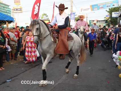 Desfile Hípico Managua 2026