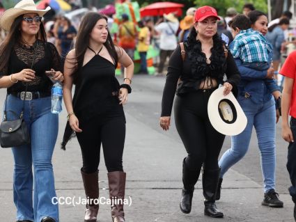 Desfile Hípico Managua 2026