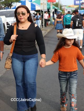 Desfile Hípico Managua 2026