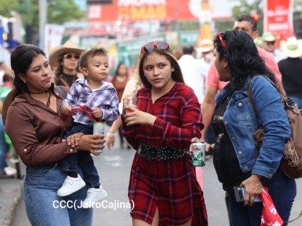 Desfile Hípico Managua 2026