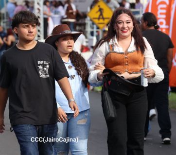 Desfile Hípico Managua 2026