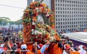 Santo Domingo de Guzmán regresa a su morada en Las Sierritas