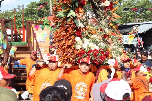 Santo Domingo de Guzmán regresa a su morada en Las Sierritas