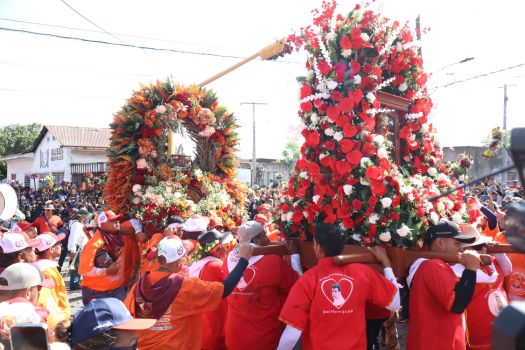 Santo Domingo de Guzmán regresa a su morada en Las Sierritas