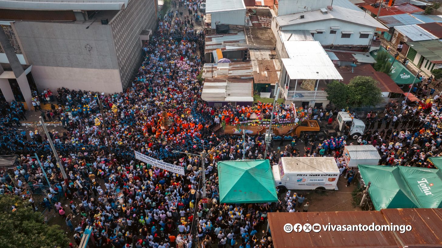 Santo Domingo de Guzmán regresa a su morada en Las Sierritas