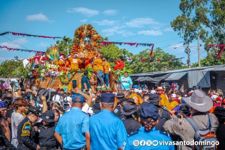 Santo Domingo de Guzmán regresa a su morada en Las Sierritas